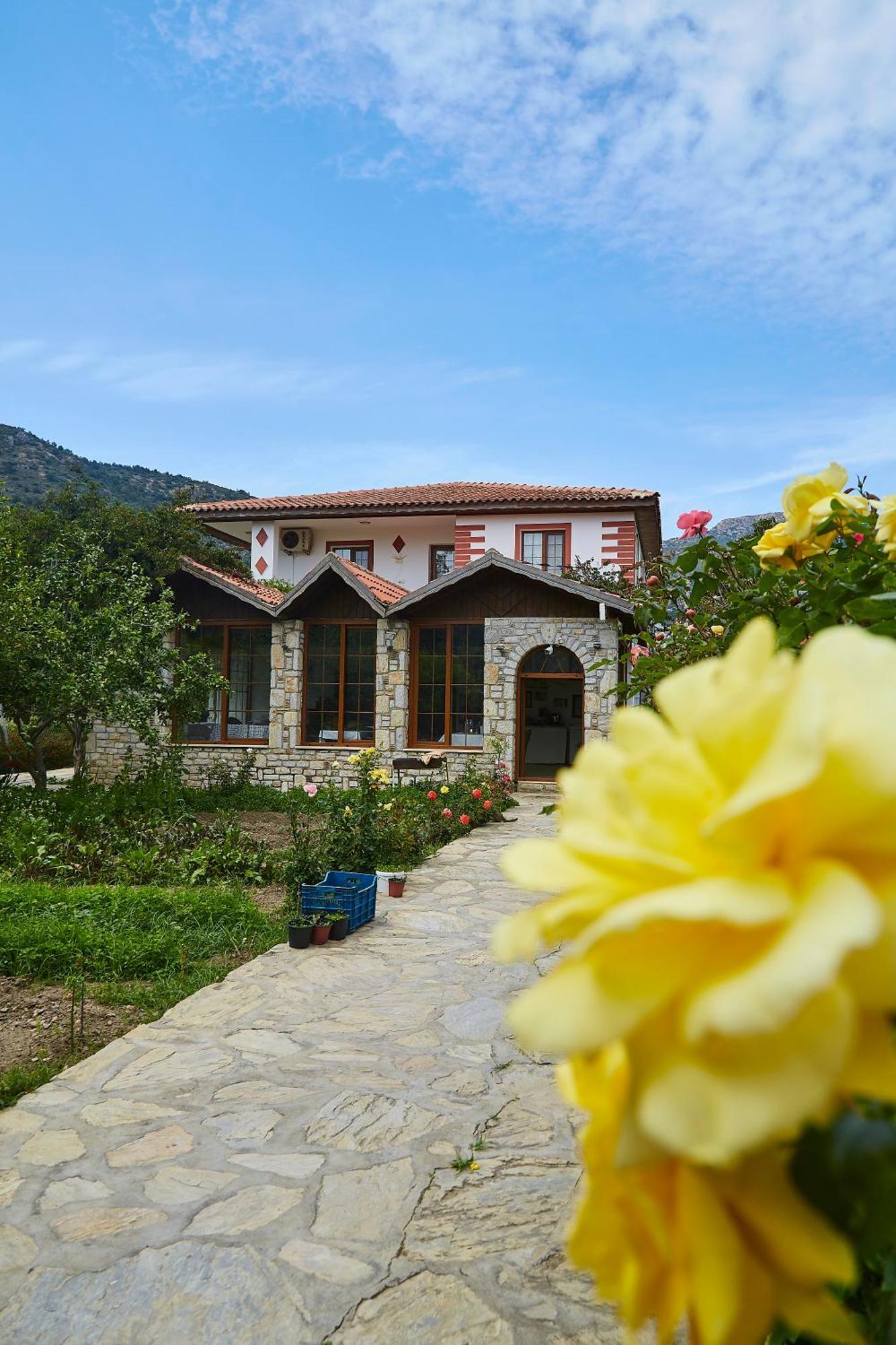 Melinda Pension & Restaurant Mesudiye  Exterior foto